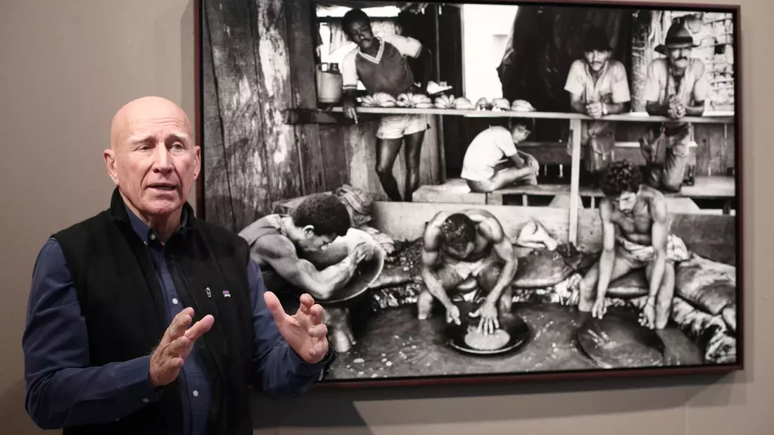 Bekannt wurde Sebastião Salgado mit seinen Sozialreportagen. - Bild: Eduardo Parra/EUROPA PRESS/dpa