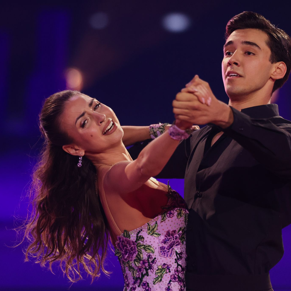 Neuer Dancing Sta: Diego Pooth mit seiner Tanzpartnerin Ekaterina Leonova. - Foto: Rolf Vennenbernd/dpa