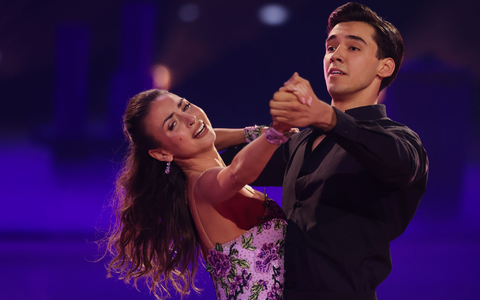 Neuer Dancing Sta: Diego Pooth mit seiner Tanzpartnerin Ekaterina Leonova. - Foto: Rolf Vennenbernd/dpa