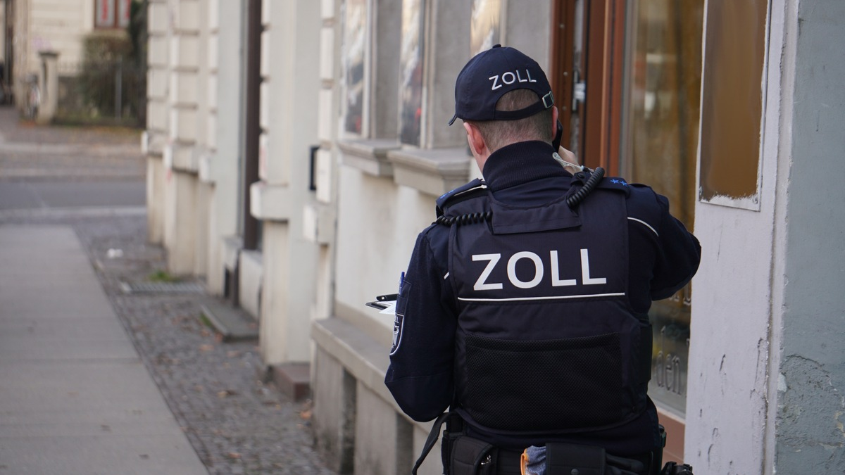 HZA-DD: Gegen Schwarzarbeit und illegale Beschäftigung/ Finanzkontrolle Schwarzarbeit realisiert Durchsuchungsmaßnahme in Görlitz - Foto: presseportal.de