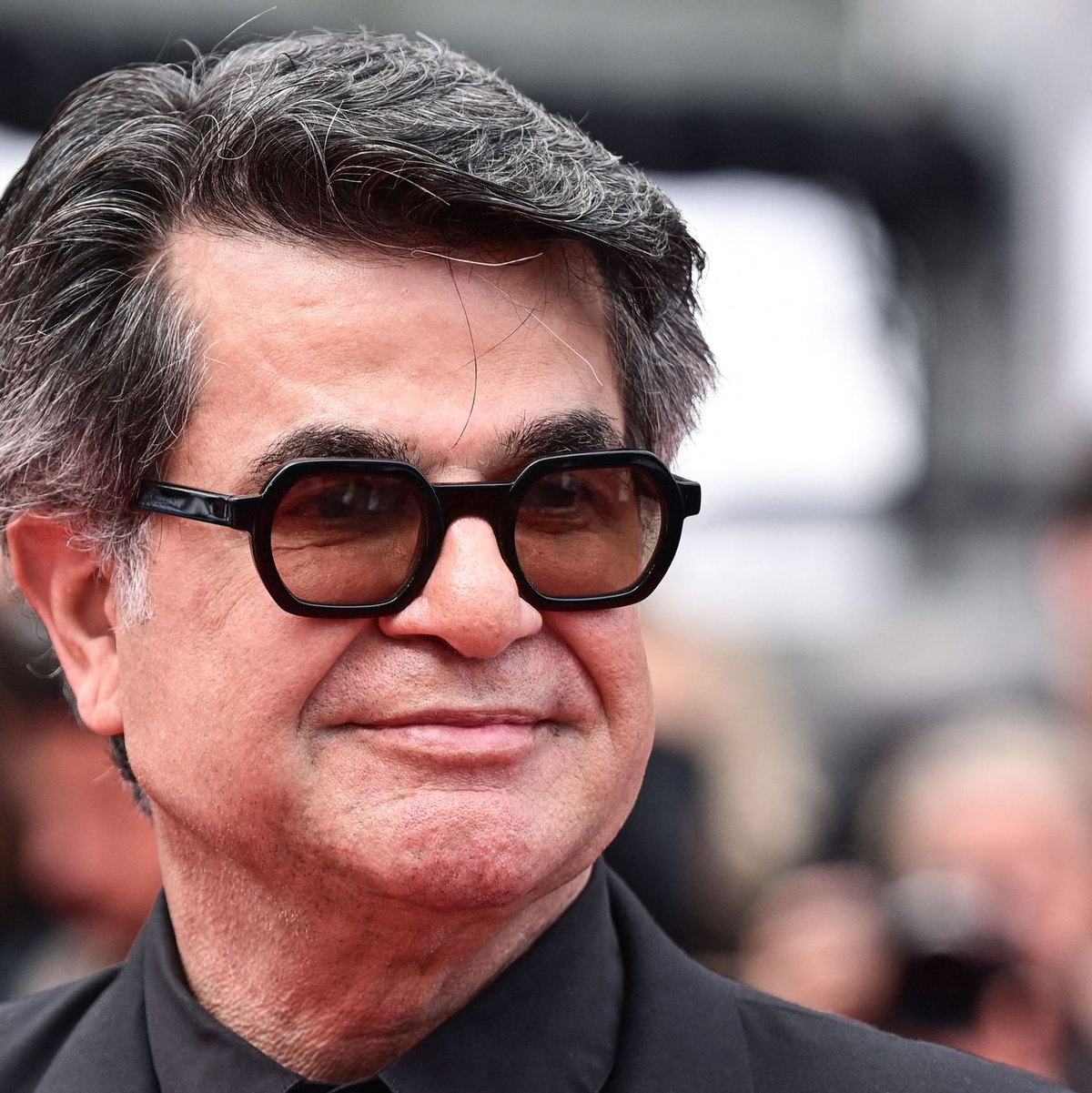 Jafar Panahi wird mit dem Hauptpreis in Cannes ausgezeichnet. (Archivbild) - Foto: Miguel Medina/AFP/dpa