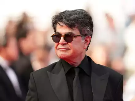 Der Hauptgewinner in Cannes, Jafar Panahi. - Foto: Scott A Garfitt/Invision/AP/dpa