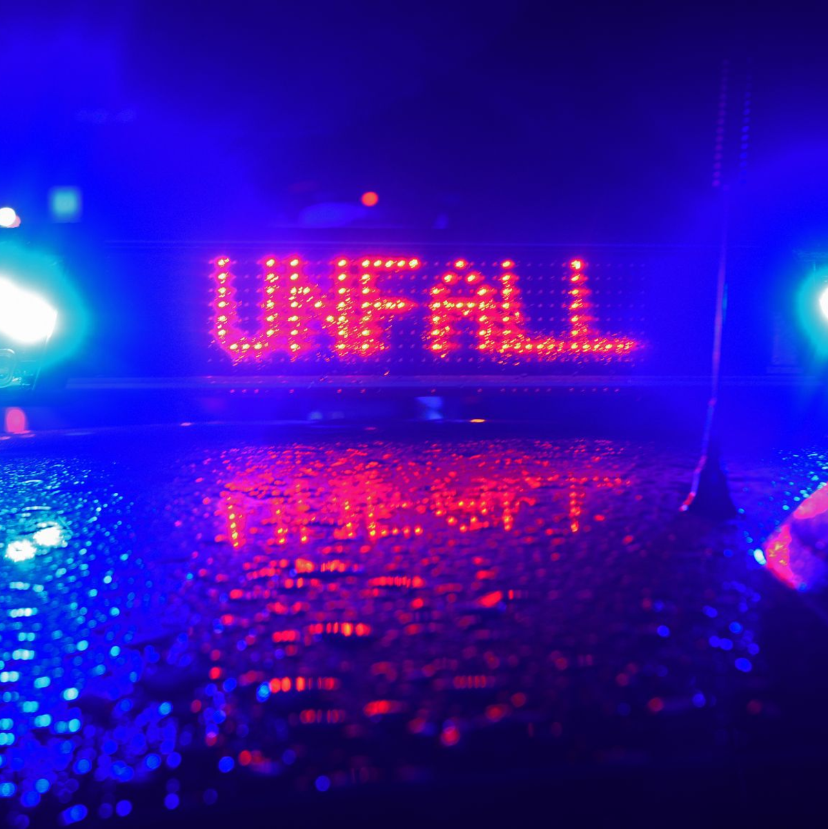 Die Autobahn 93 wurde bei Weiden in der Oberpfalz in Richtung Norden gesperrt. (Symbolbild) - Foto: Stefan Puchner/dpa