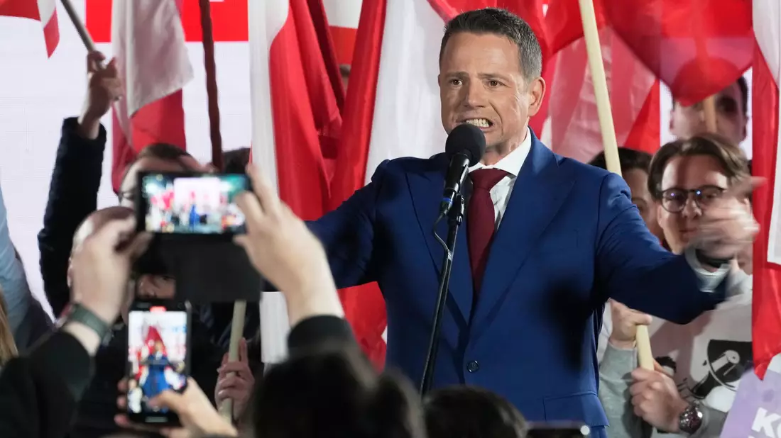 Der Präsidentschaftskandidat Nawrocki wird von der nationalkonservativen Oppositionspartei PiS unterstützt. (Archivbild) - Bild: Czarek Sokolowski/AP/dpa