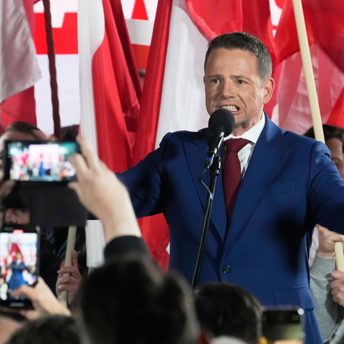 Der Präsidentschaftskandidat Nawrocki wird von der nationalkonservativen Oppositionspartei PiS unterstützt. (Archivbild) - Foto: Czarek Sokolowski/AP/dpa