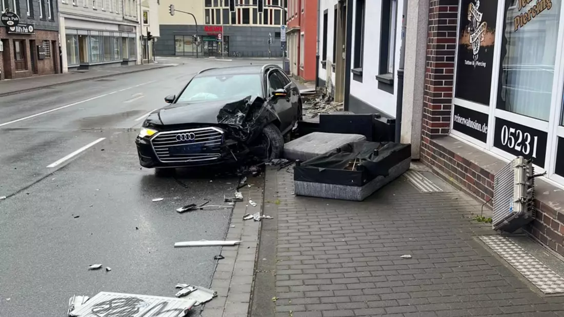 POL-LIP: Detmold - Betrunken verunfallt - Bild: presseportal.de