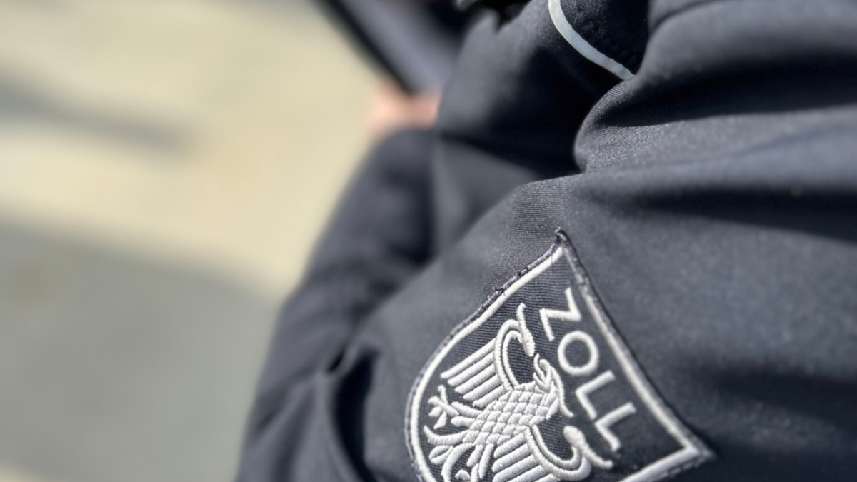 HZA-GI: Zollkontrolle auf Baustelle - sieben Festnahmen - Foto: presseportal.de