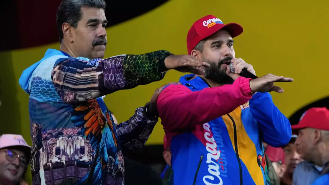 Venezuelas autoritärer Präsident Nicolás Maduro (links) will mit den Wahlen seine Macht zementieren. (Archivbild) - Bild: Ariana Cubillos/AP/dpa