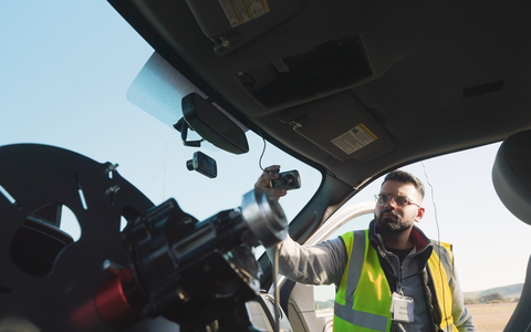 TV Sendung Crashtest Extrem - Aufwändiger Kollisionsversuch von Nextbase gibt bei WELT TV anschauliche Einblicke in Massenkarambolagen - Foto: presseportal.de