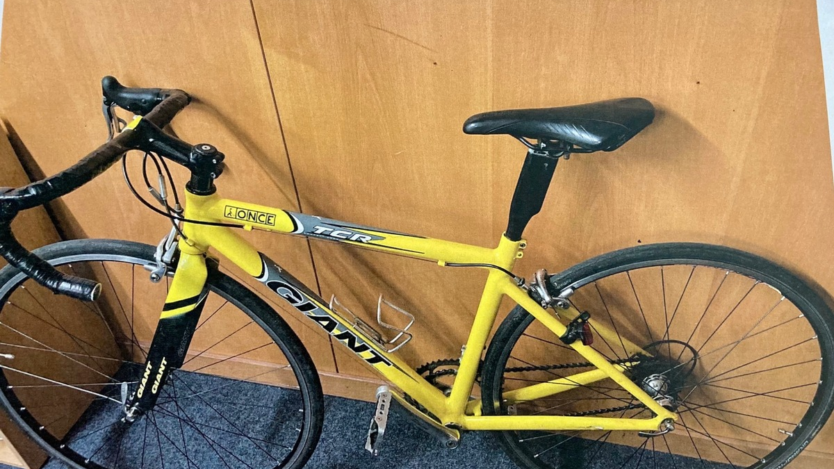 POL-LIP: Bad Salzuflen. Rennrad des Herstellers Giant - Eigentümer gesucht. - Foto: presseportal.de