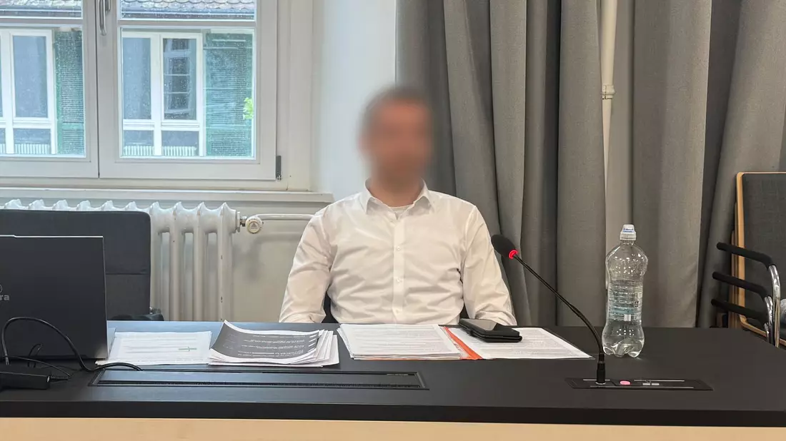 Vor Gericht zeigte sich der Angeklagte geläutert. (Archivbild)  - Bild: Aleksandra Bakmaz/dpa