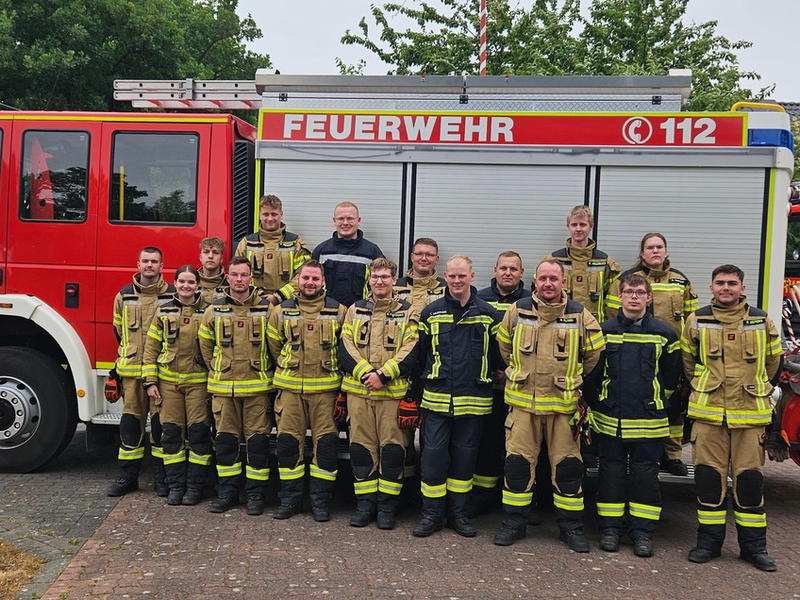 FW Xanten: Interkommunaler Grundlehrgang erfolgreich absolviert - Foto: presseportal.de