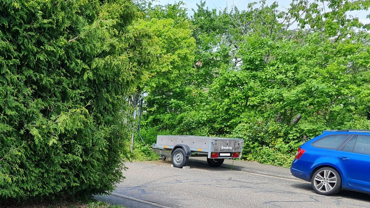 POL-PIWFB: Anhänger gestohlen - Foto: presseportal.de