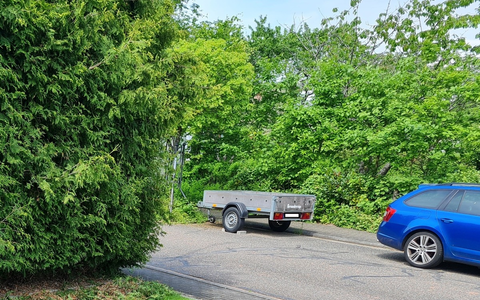 POL-PIWFB: Anhänger gestohlen - Foto: presseportal.de