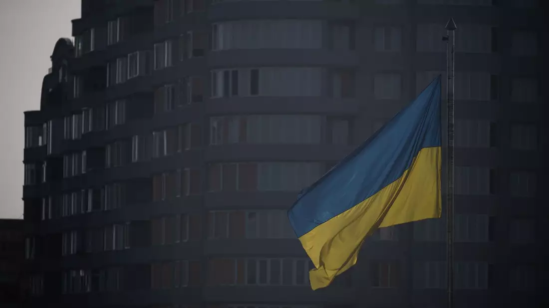 Die ukrainische Stadt Mykolajiw wurde in den vergangenen Tagen Ziel von vermehrten russischen Drohnenangriffen.  - Bild: Sebastian Gollnow/dpa
