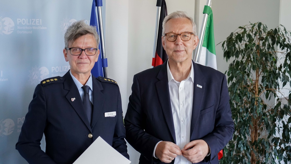 POL-DO: Jolanta Bialas ist die neue Leiterin der Direktion Verkehr im Polizeipräsidium Dortmund - Foto: presseportal.de