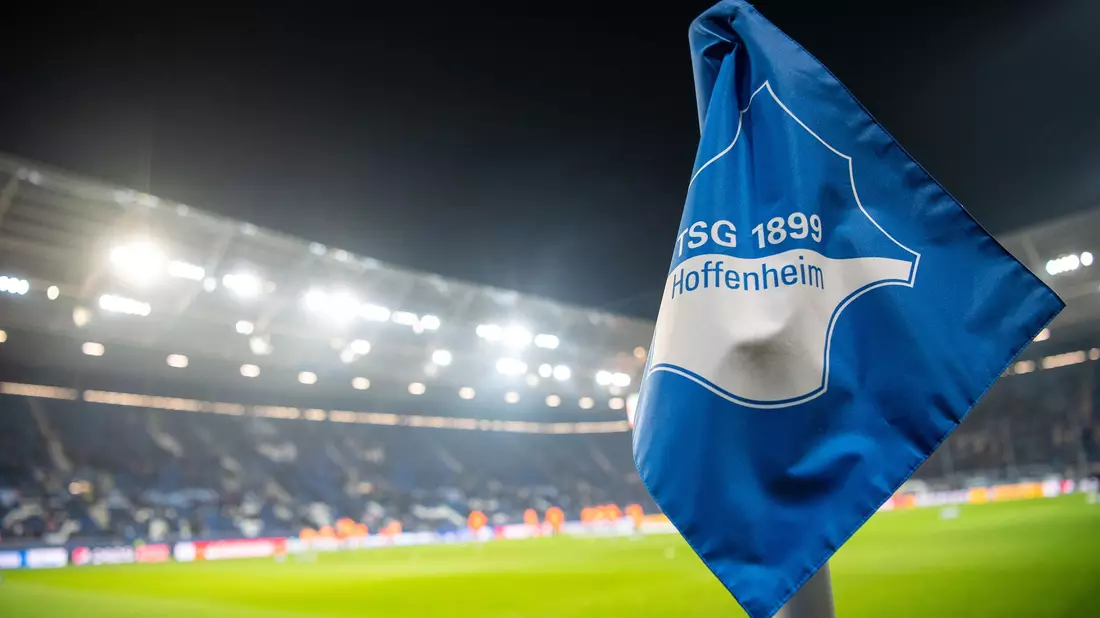 Die TSG Hoffenheim setzt sich für Mutterschutz ein. - Bild: Sebastian Gollnow/dpa