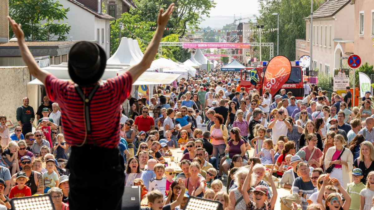 SWR Sommerfestival mit Festivalmeile und ARD Familientag - Foto: presseportal.de