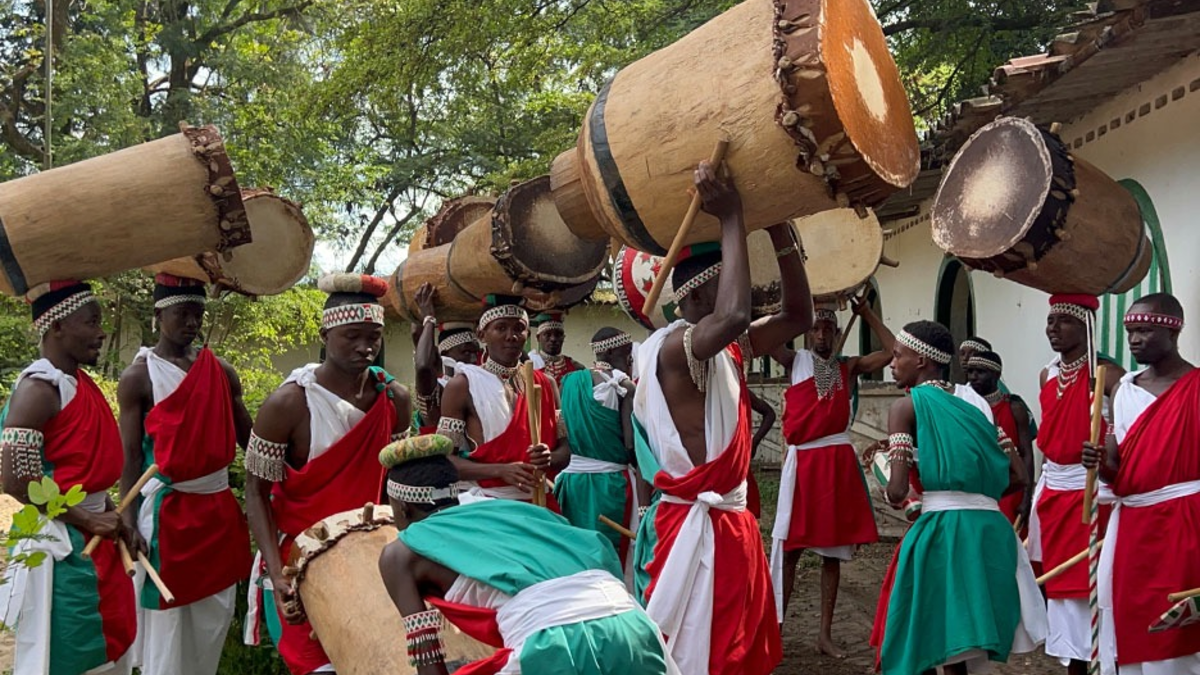 Von Albanien bis Burundi...ein Tag für kleine Held:innen: Fix&Foxi TV & SOS-Kinderdörfer weltweit feiern den Internationalen Kindertag - Foto: presseportal.de