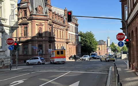 POL-PDPS: Verkehrsunfall mit verletzter Person - Polizei sucht Zeugen - Foto: presseportal.de