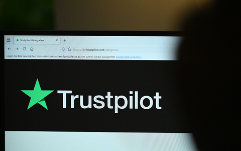 Die Wettbewerbszentrale wirft Trustpilot irreführende Angaben vor. (Symbolbild)  - Foto: David Hammersen/dpa