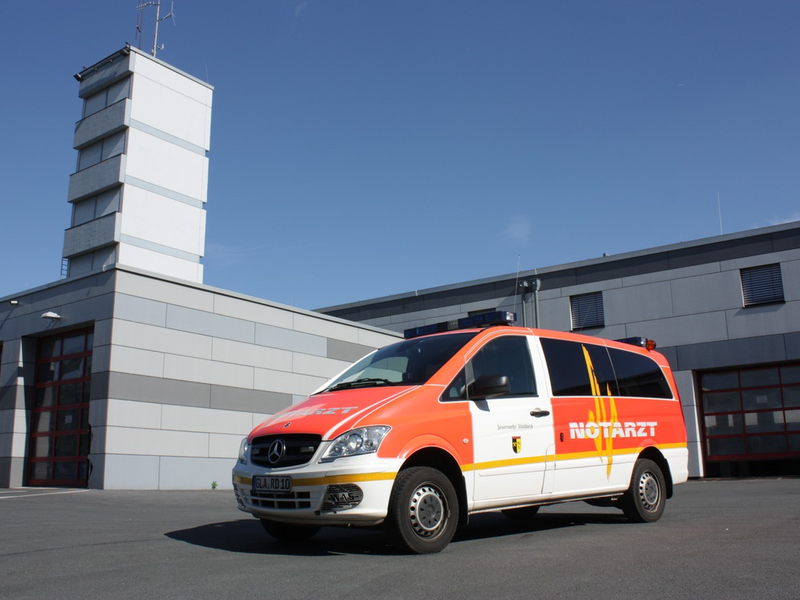 FW-GLA: Wohnungsbrand und Folgeeinsatz fordern Feuerwehr Gladbeck - 11-jähriger bei Sturz schwer verletzt - Foto: presseportal.de