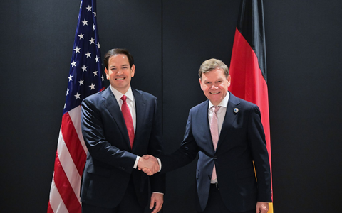 Für den neuen Außenminister Johann Wadephul ist der Besuch in der US-Hauptstadt Washington die bisher wohl kniffligste Antrittsreise. - Foto: Sebastian Gollnow/dpa Für den neuen Außenminister Johann Wadephul ist der Besuch in der US-Hauptstadt Washington die bisher wohl kniffligste Antrittsreise. - Foto: Sebastian Gollnow/dpa