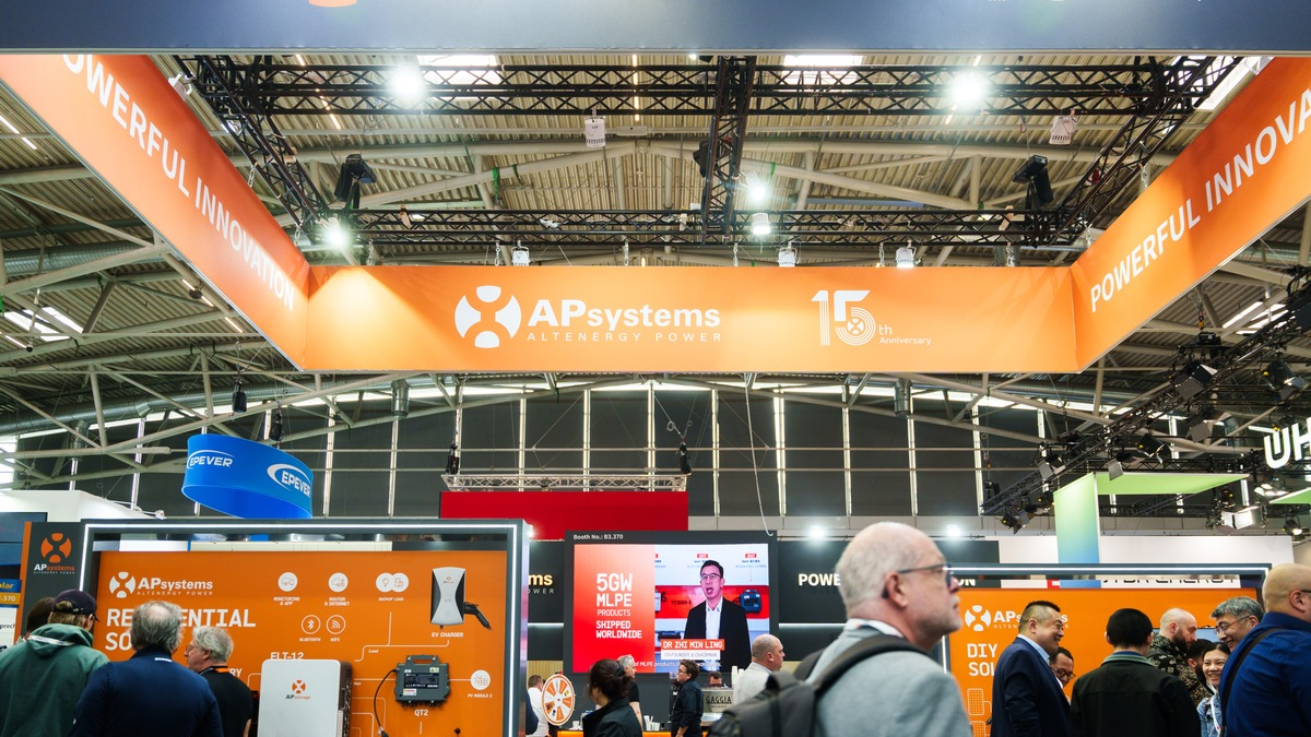 APsystems begeistert auf der Intersolar Europe 2025 mit Next-Gen-Mikrowechselrichtern und Energiespeicherlösungen - Foto: presseportal.de