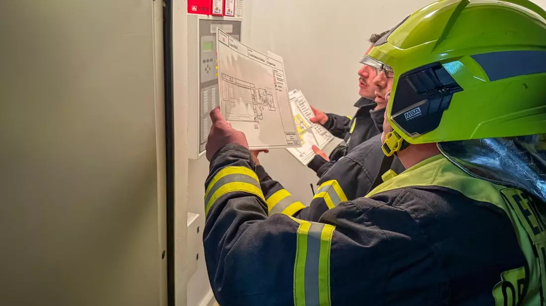 FW Flotwedel: Zwei Einsätze für die Ortsfeuerwehr Bröckel binnen einer Stunde - Bild: presseportal.de