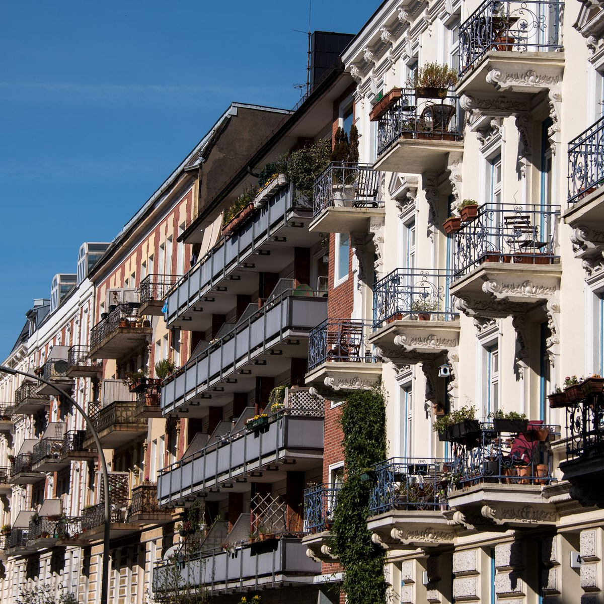 Die Mietpreisbremse gilt nur in Gebieten mit angespanntem Wohnungsmarkt. (Symbolbild) - Foto: Daniel Bockwoldt/dpa