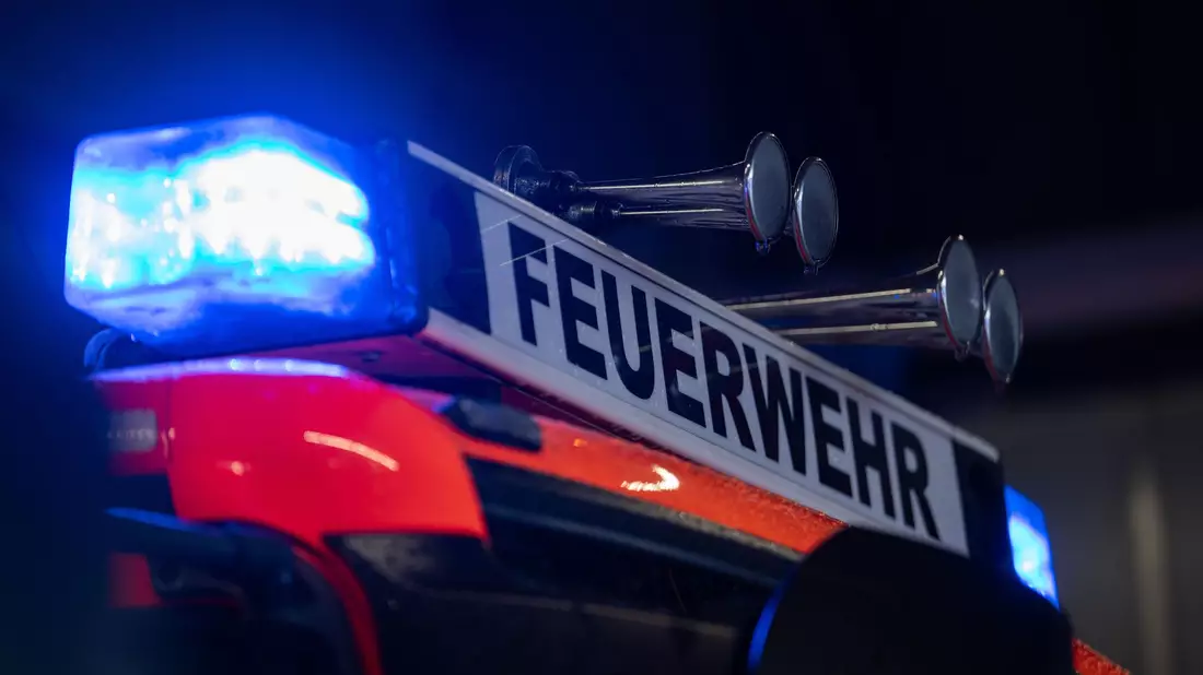 Am Dienstagabend war die Brandmeldeanlage in der Klinik ausgelöst worden. (Symbolbild) - Bild: Marijan Murat/dpa