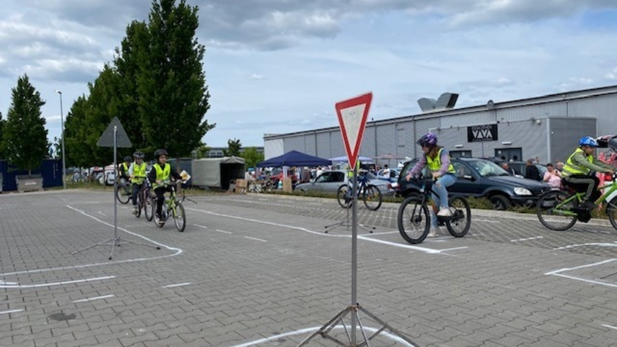 POL-PDKH: Erfolgreicher Fahrradtag der Jugendverkehrsschule Bad Kreuznach - Foto: presseportal.de