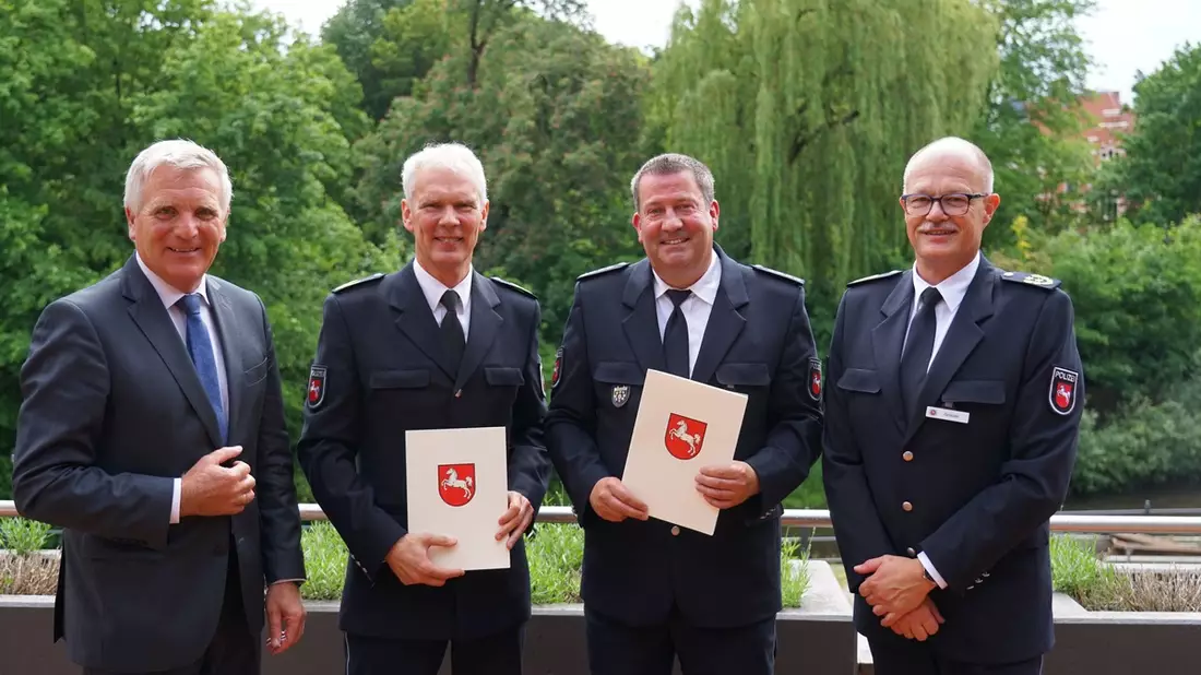 POL-LG: Wechsel des Polizeivizepräsidenten der Polizeidirektion Lüneburg: Wesemann folgt auf Eggersglüß - Bild: presseportal.de