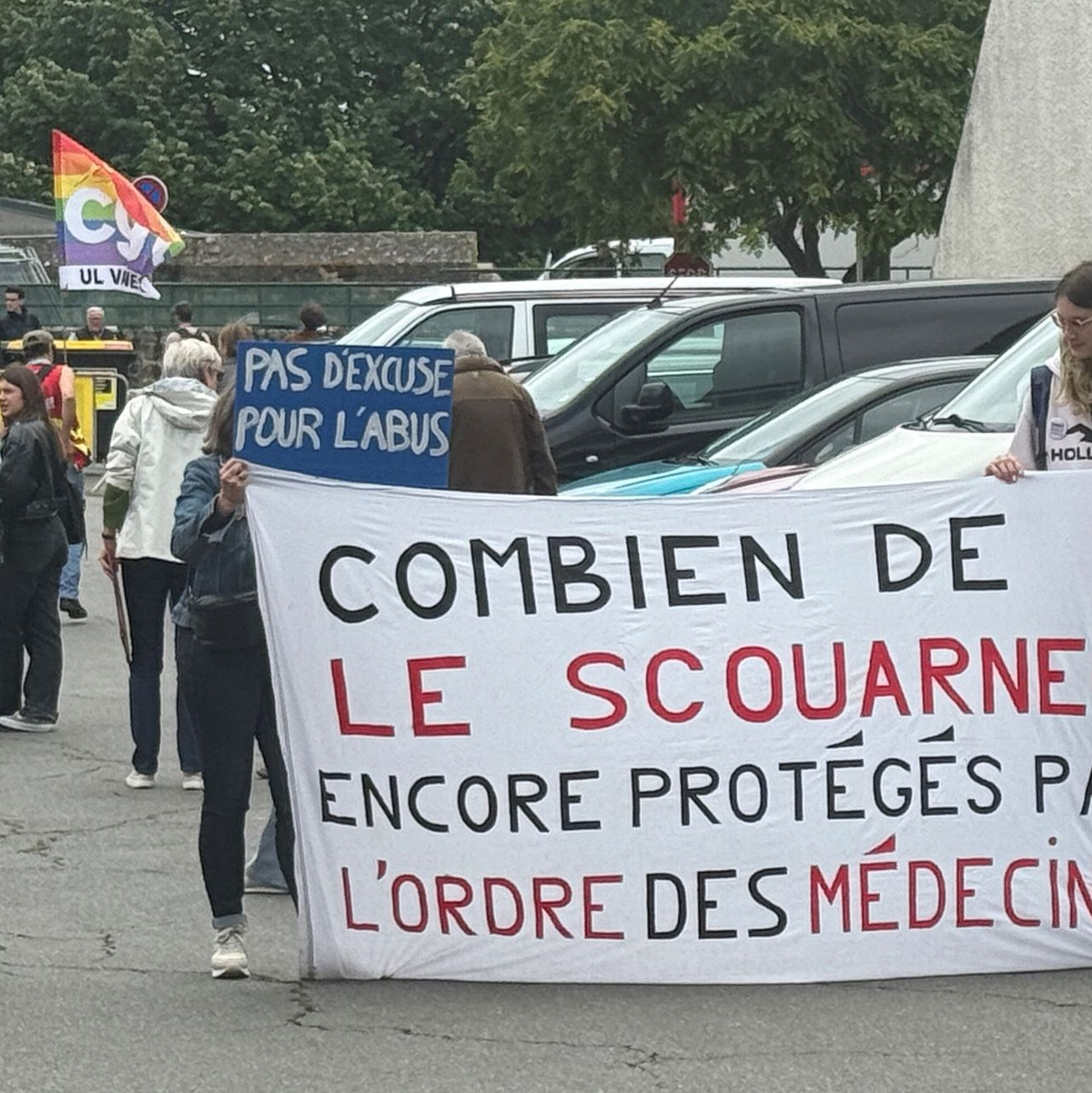 Der Prozess um den massenhaften Missbrauch junger Patienten durch einen Klinikarzt hat in Frankreich für Erschütterung gesorgt. - Foto: Michael Evers/dpa