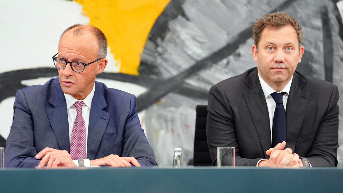 Mit Schwung und Tempo - so will sich die neue Koalition präsentieren. - Foto: Kay Nietfeld/dpa