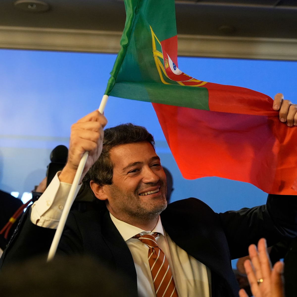 Der Aufstieg von Chega ist in Portugal rasant. (Archivfoto) - Foto: Ana Brigida/AP/dpa