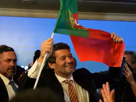 Der Aufstieg von Chega ist in Portugal rasant. (Archivfoto) - Foto: Ana Brigida/AP/dpa