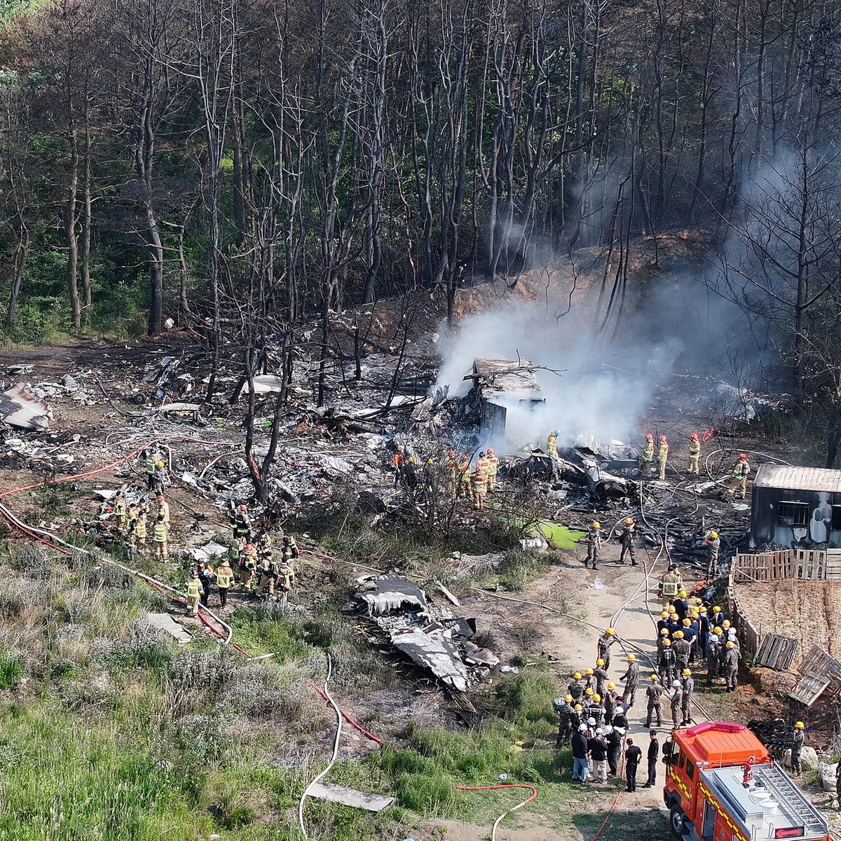 In Südkorea ist ein Patrouillenflugzeug der Marine mit vier Menschen an Bord abgestürzt. - Foto: ---/Yonhap/dpa