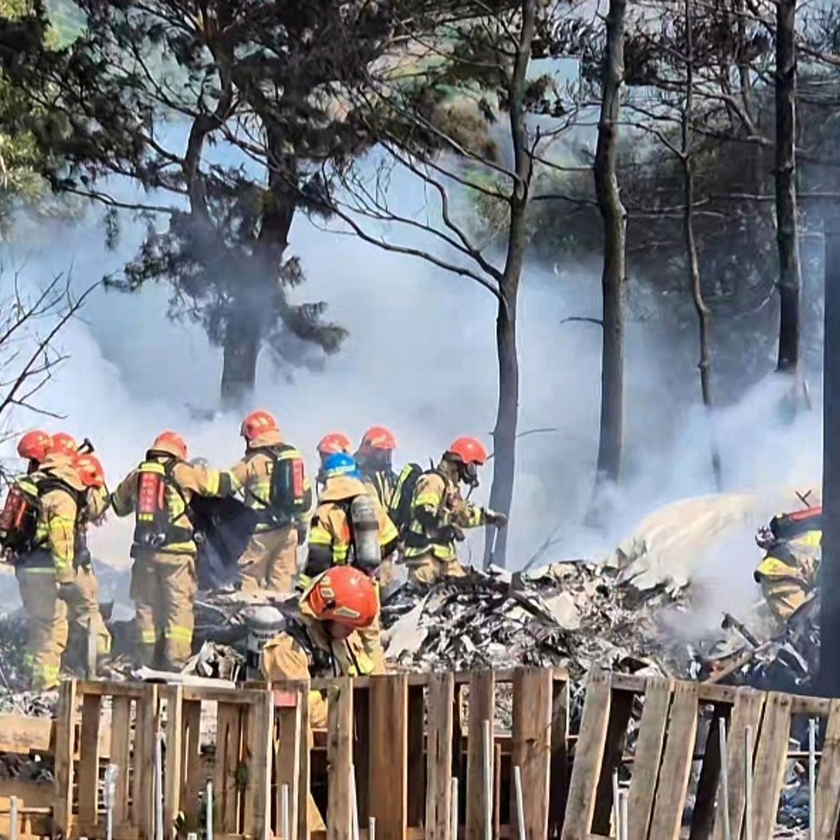 In Südkorea ist ein Patrouillenflugzeug der Marine mit vier Menschen an Bord abgestürzt. - Foto: Uncredited/Yonhap/AP/dpa