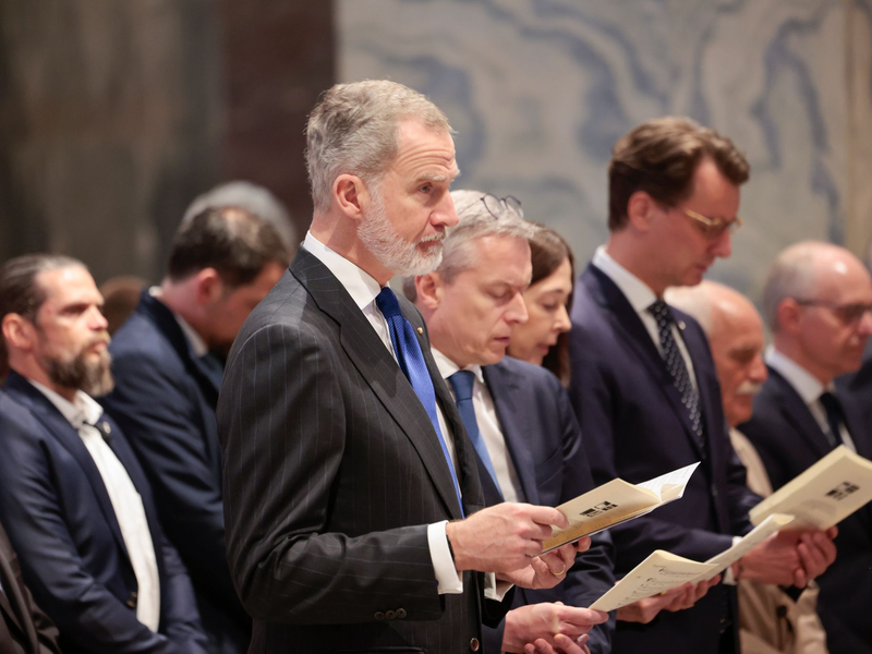 Der spanische König Felipe VI. hat bei der Karlspreis-Verleihung in Aachen zu einer Stärkung der EU aufgerufen. - Foto: Thomas Banneyer/dpa
