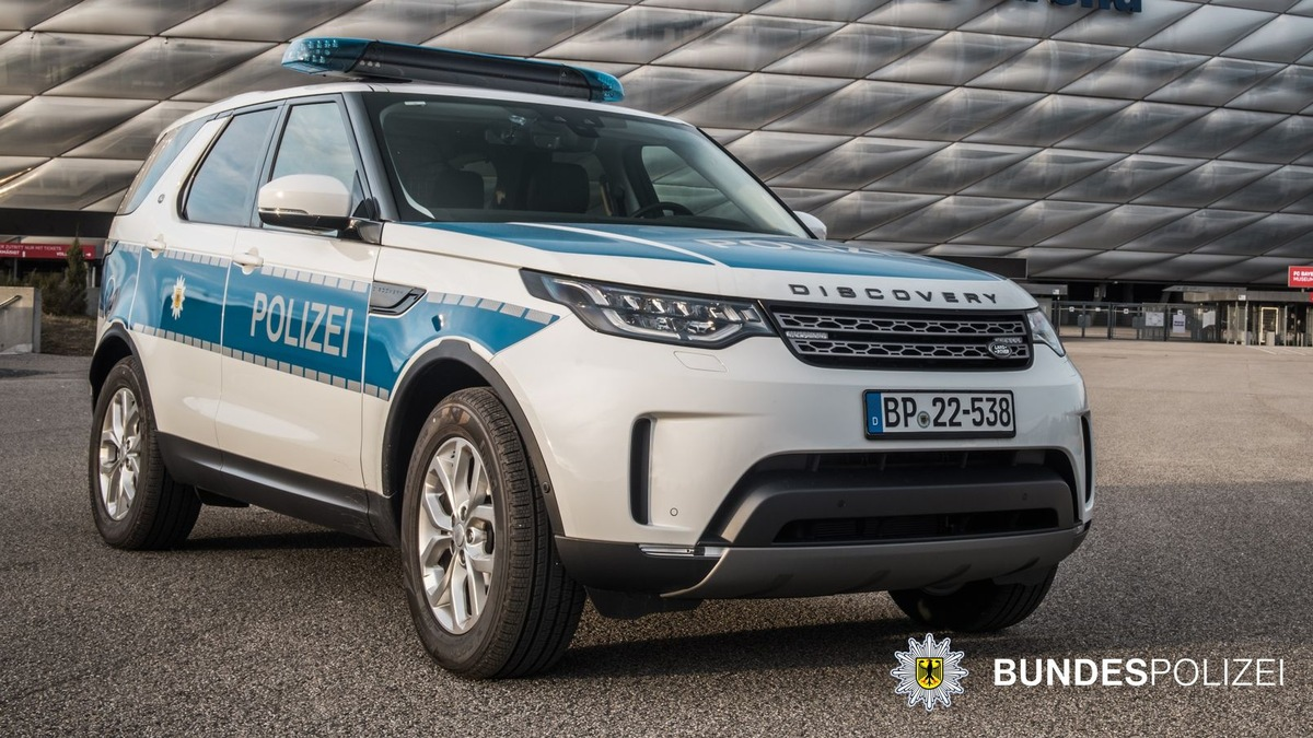 Bundespolizeidirektion München: Bundespolizei für CL-Finale gut aufgestellt - Rund 250 Beamtinnen und Beamte am Samstag im Einsatz - Foto: presseportal.de