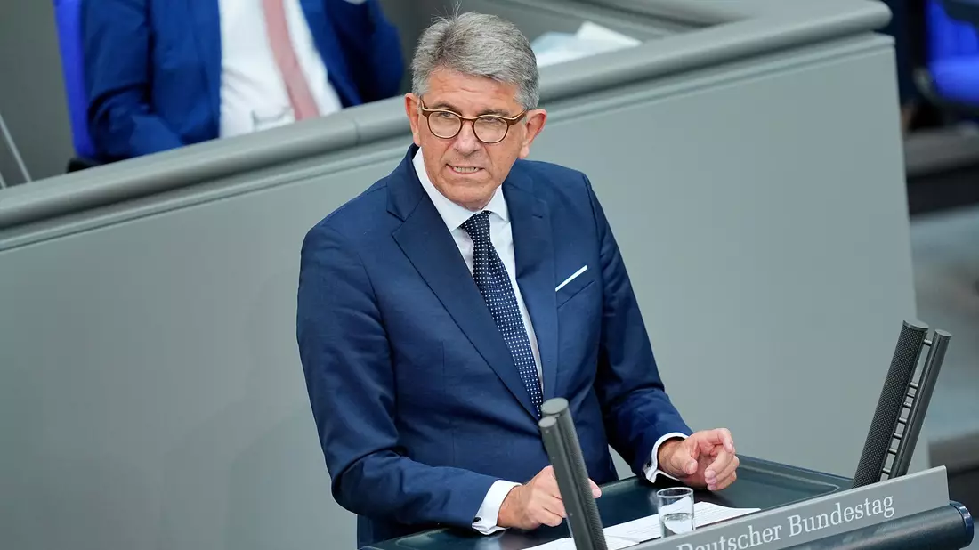 Im Podcast-Interview fordert Weimer, Google zu zerschlagen. (Archivbild) - Bild: Michael Kappeler/dpa