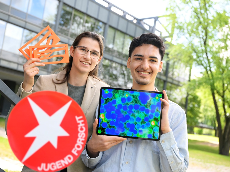 Auftakt zum Jubiläumsfinale von Jugend forscht an der Helmut-Schmidt-Universität/Universität der Bundeswehr Hamburg - Foto: presseportal.de