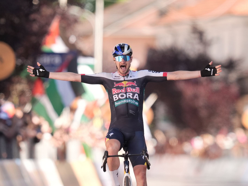 Nico Denz sorgt für den ersten deutschen Etappensieg beim 108. Giro. - Foto: Massimo Paolone/LaPresse/AP/dpa