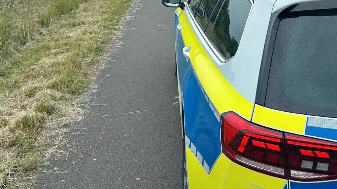 POL-ROW: ++ Himmelfahrt in Bremervörde und Rotenburg ++ Mann geht auf Gleisanlage und schlägt 75-Jährigen ++ - Bild: presseportal.de