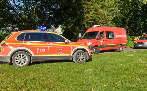 FW-BN: Manövrierunfähiges Binnenschiff ruft die Feuerwehr auf den Plan - Foto: presseportal.de