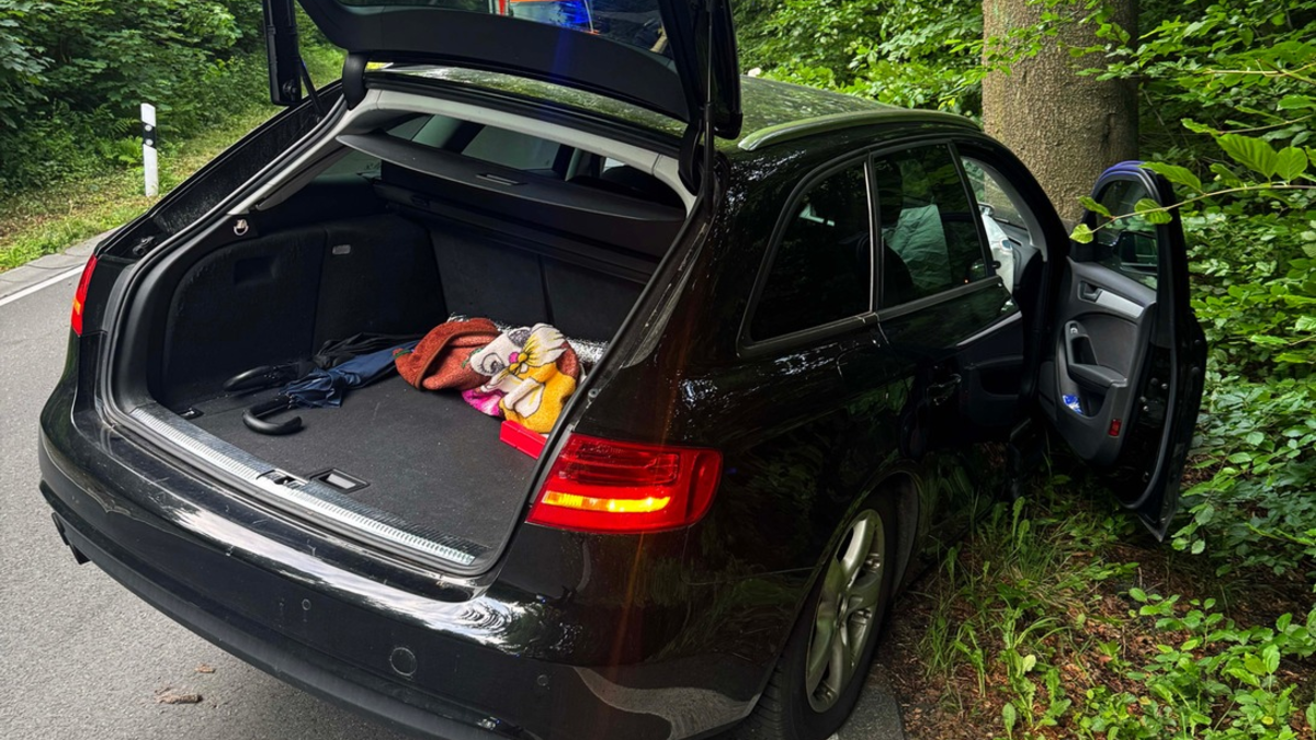 FW-EN: Verkehrsunfall auf der Ender Talstraße - Zwei Personen leicht verletzt - Foto: presseportal.de