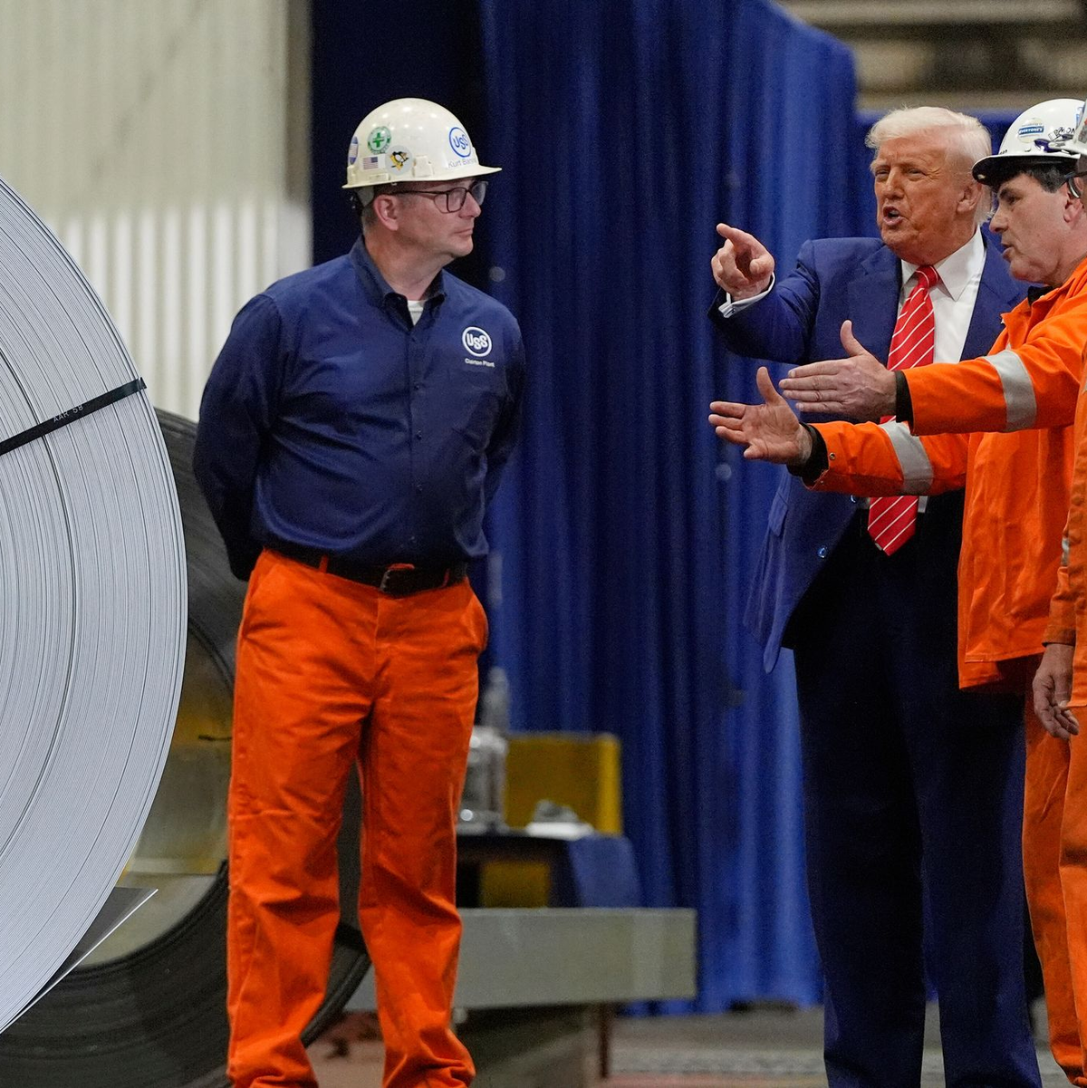 Der Preis von Stahl in den USA dürfte steigen, wenn Trump ernst macht. - Foto: Julia Demaree Nikhinson/AP/dpa