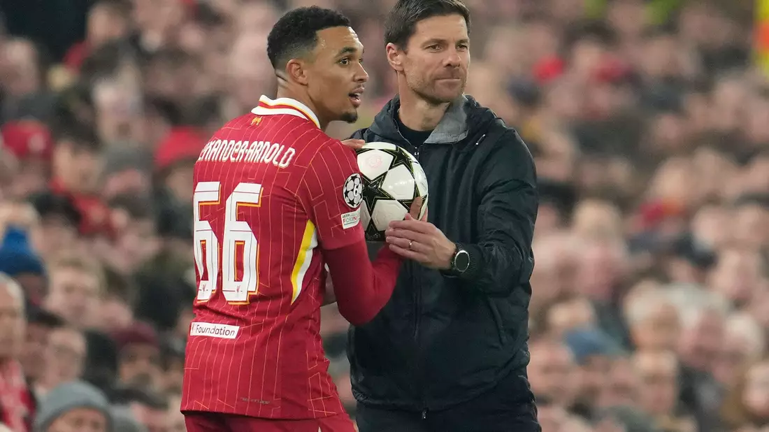 Trent Alexander-Arnold spielt künftig für Real Madrid und Trainer Xabi Alonso. Liverpool bekommt Millionen.  - Bild: Jon Super/AP/dpa
