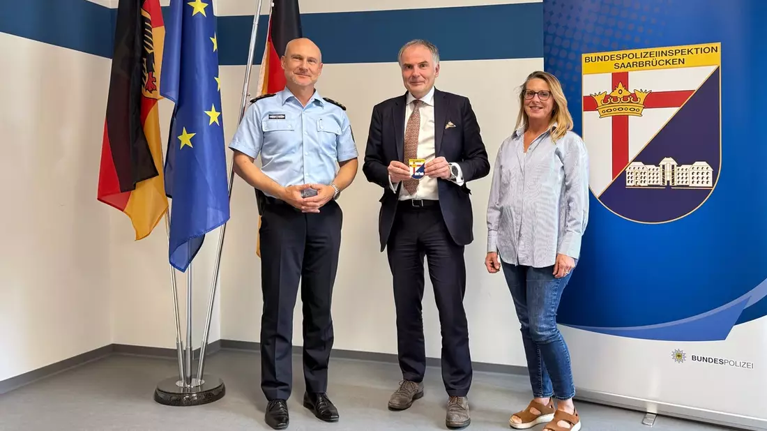 BPOLI-SB: Besuch des neuen französischen Generalkonsuls in der Bundespolizeiinspektion Saarbrücken - Zeichen der gelebten Partnerschaft in der Grenzregion - Bild: presseportal.de